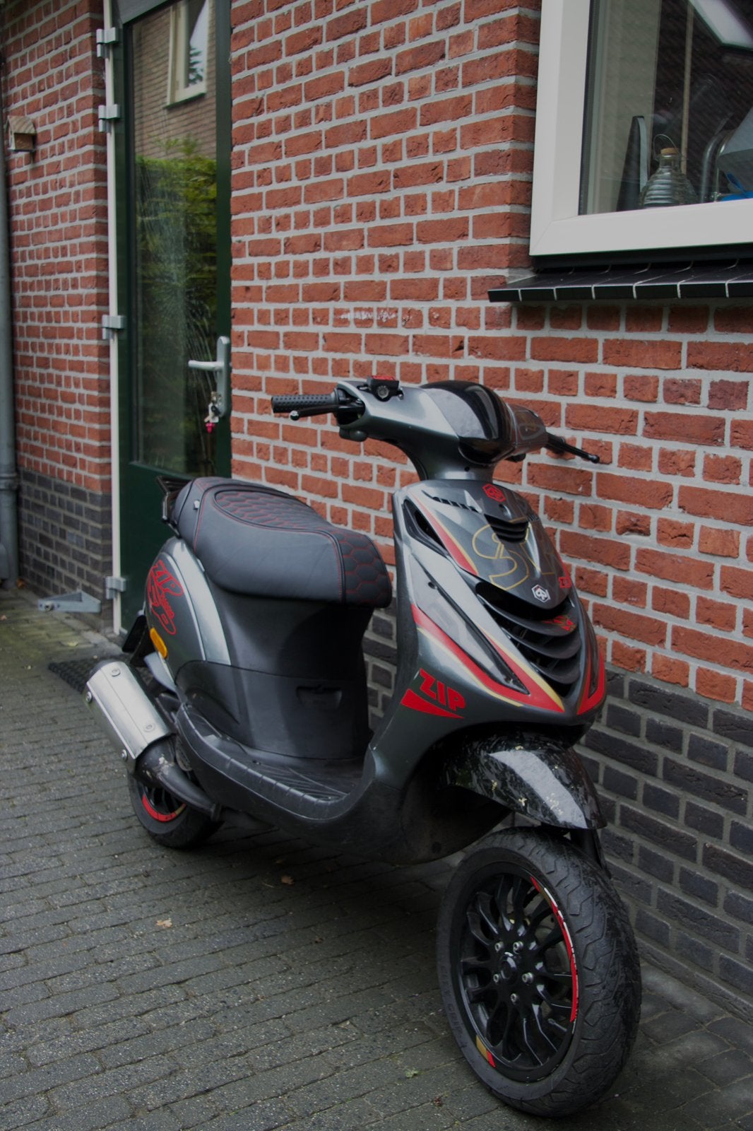 Piaggio zip 172cc AC custom, Ophalen, Maximaal 45 km/u, Zip, Zo goed als nieuw