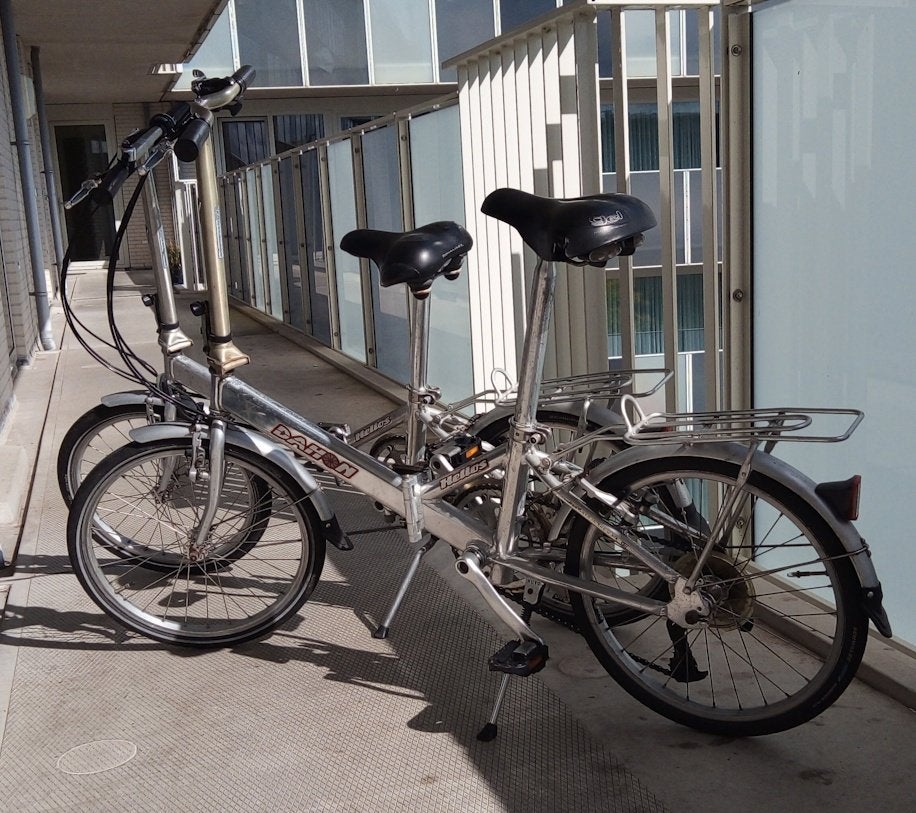 1 of 2 vouwfietsen, Ophalen, Gebruikt, Velgrem, Versnellingen
