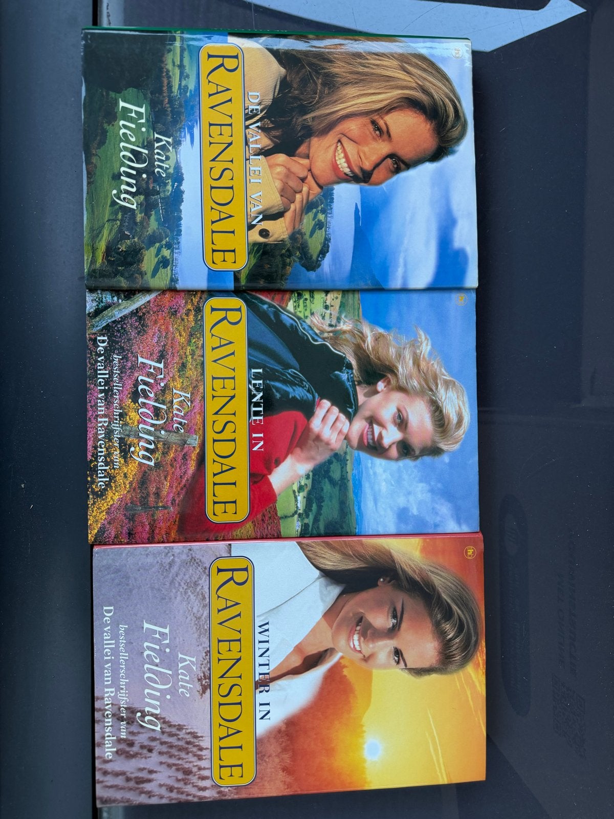 Diverse boeken: Ravensdale trilogie, historische romans, Ophalen of Verzenden, Gelezen, Nederland