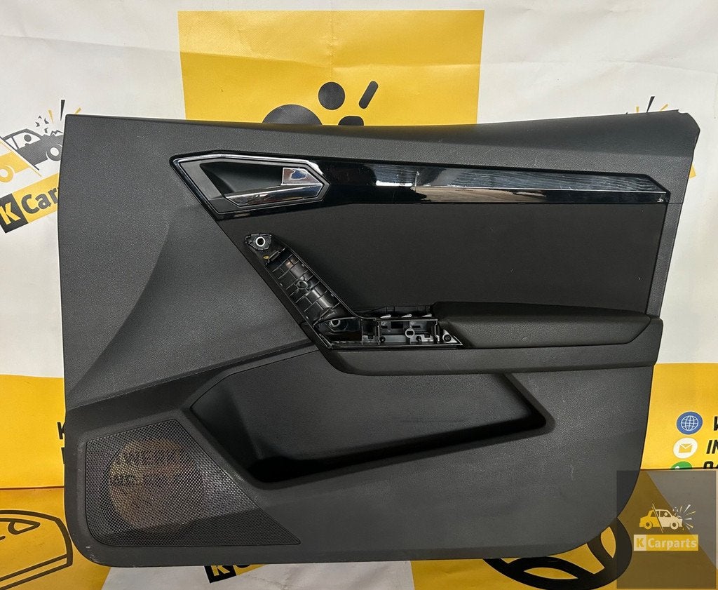Portierbekleding rechts-voor Seat Ibiza FR 6F0867114, Gebruikt, Autovia A-2, Km 585 585
08760  Martorell, ES, Ophalen of Verzenden