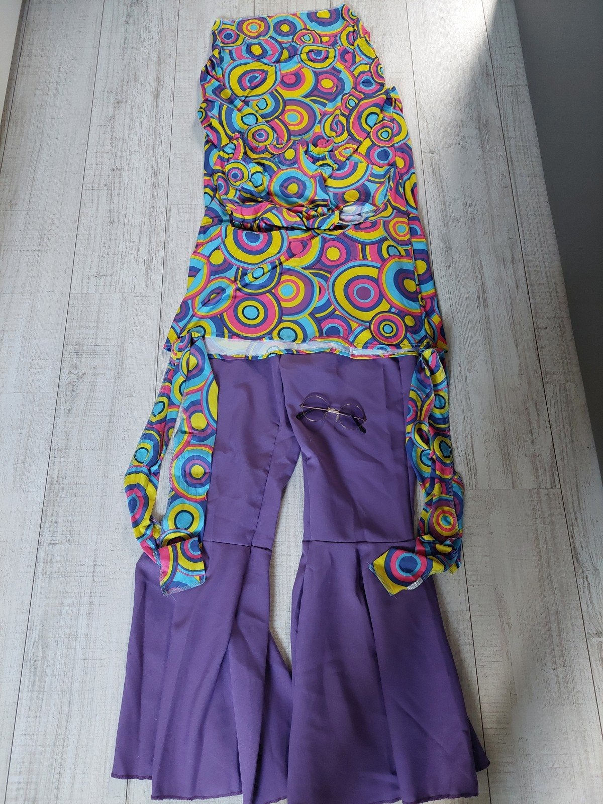 flower power kostuum, Kleding | Dames, Carnaval, Maat 42/44 (L), Ophalen of Verzenden, Zo goed als nieuw