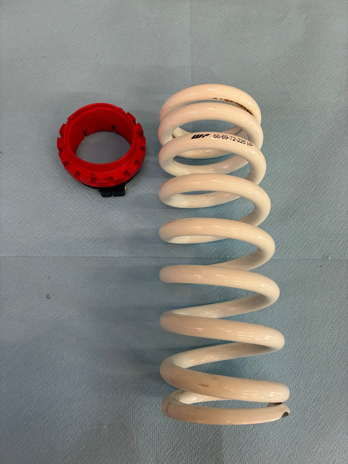 WP Suspension Mainspring 66-69-72-225 ktm exc supermotard, Motoren, Ophalen of Verzenden, Gebruikt