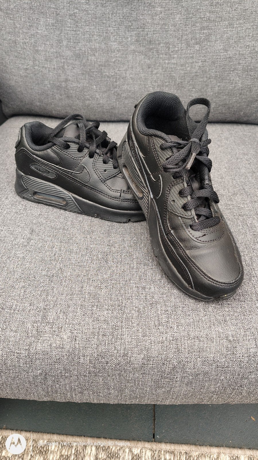 Nike Air Max sneakers maat 35 - Zwart, Gebruikt, Ophalen of Verzenden, Nike, Jongen of Meisje