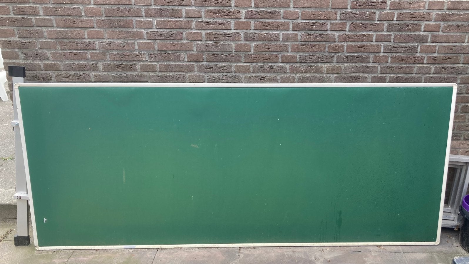 Oud schoolbord 252x102cm, Ophalen, Gebruikt, Krijtbord