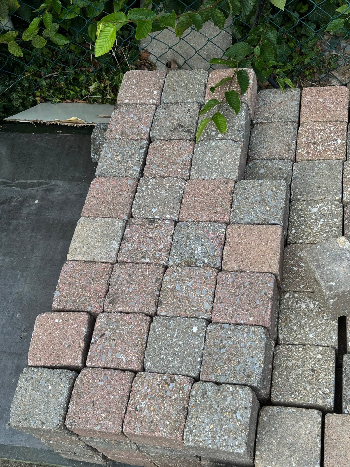 Ongeveer 250 koppelstones voor +- 2.5-3 m², Ophalen, Gebruikt, Overige typen, Minder dan 5 m²