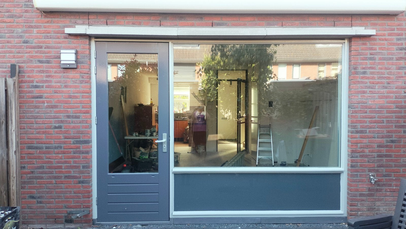 Pui: gevelraam met deur, dubbel glas en rolgordijnen op maat, Ophalen, 160 cm of meer