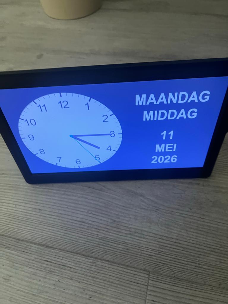 Digitale Klok met Analoge Weergave en Datum, Ophalen of Verzenden, Zo goed als nieuw, Digitaal, Wekker of Tafelklok