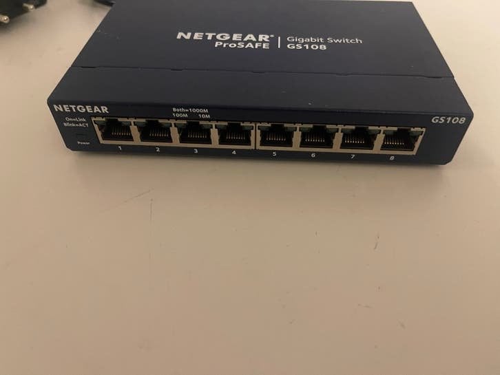 NETGEAR ProSAFE GS108 Gigabit Switch 8-poorts, Ophalen of Verzenden, Gebruikt