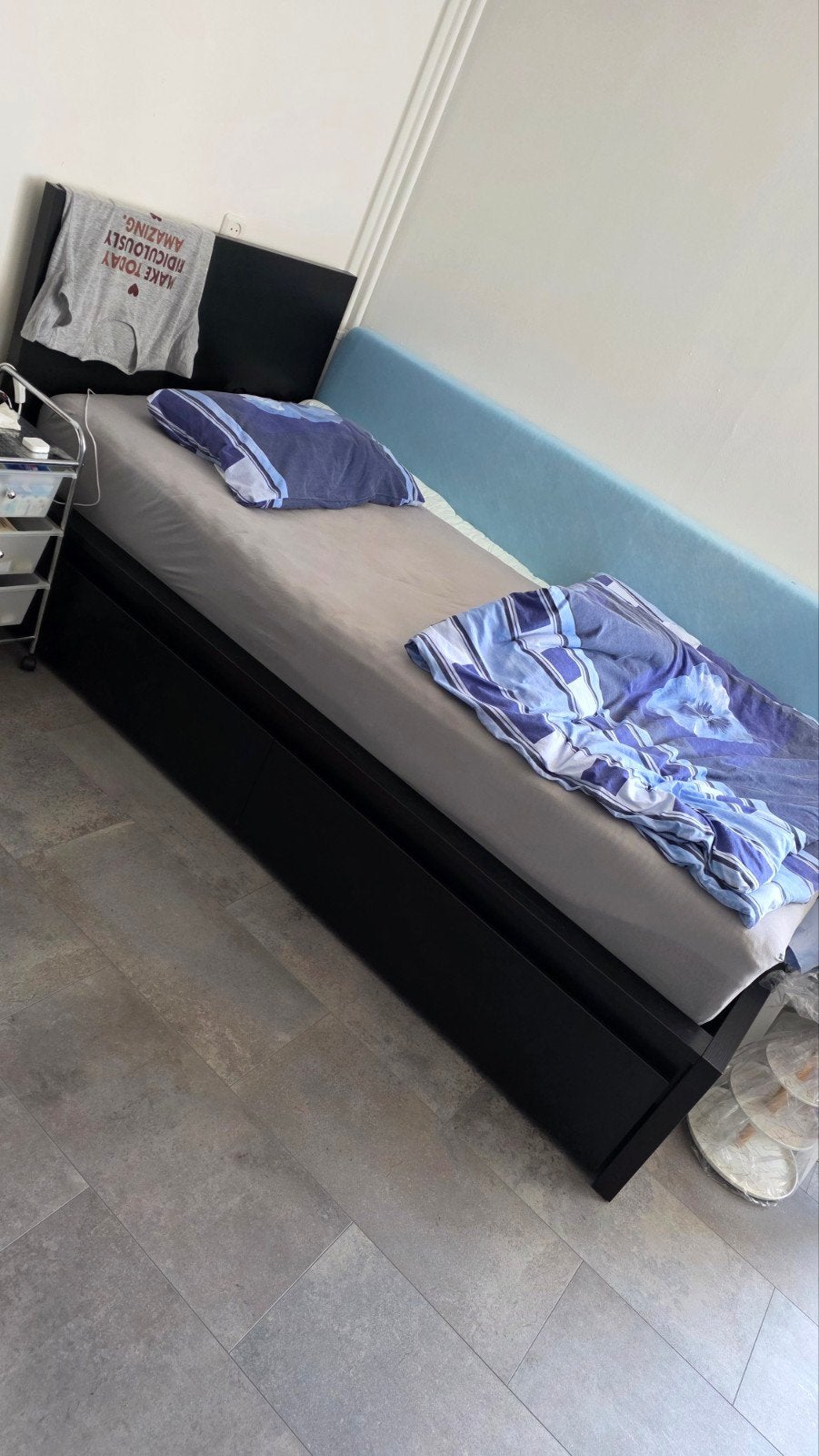 IKEA MALM Bedframe met 2 bedlades, zwartbruin, 90x200 cm, Ophalen, Gebruikt, 90 cm, Eenpersoons