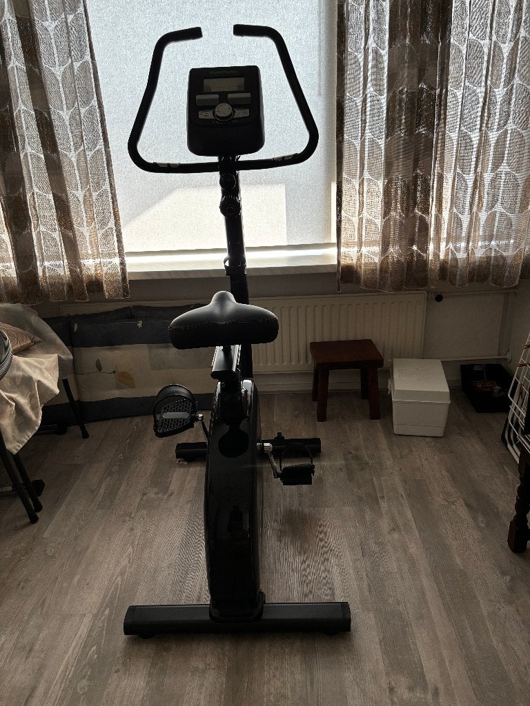 HOMETRAINER TUNTURI, Ophalen, Zo goed als nieuw, Hometrainer