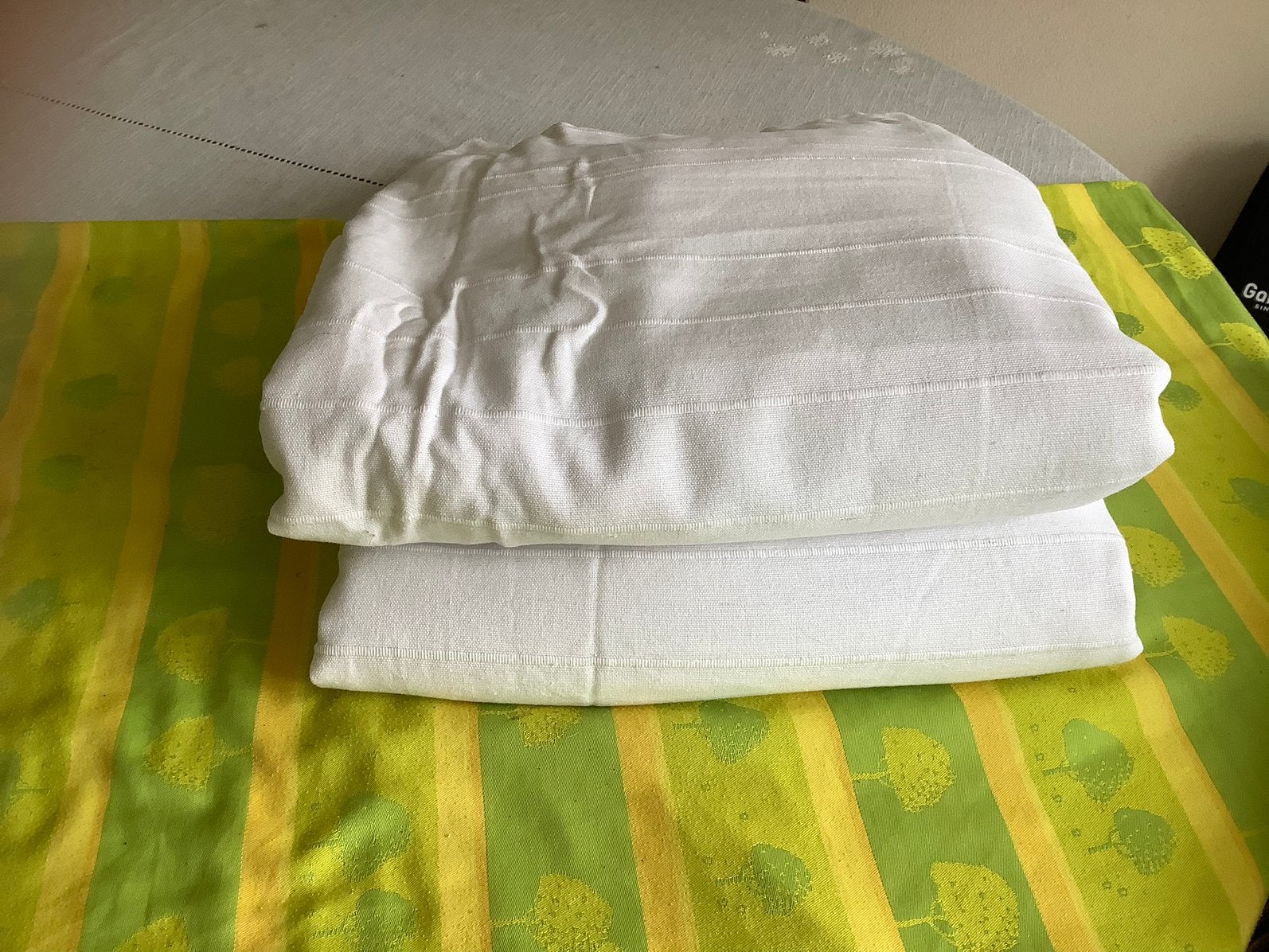 2 grand foulards 275 bij 275 cm wit katoen, Huis en Inrichting, Ophalen of Verzenden, Zo goed als nieuw