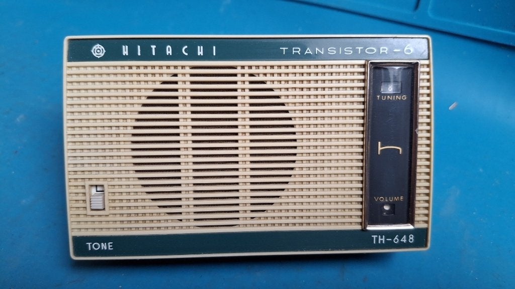 Transistorradio AM Hitachi TH-648 vintage '63/'64, Audio, Tv en Foto, Radio's, Ophalen of Verzenden, Refurbished, Transistorradio
