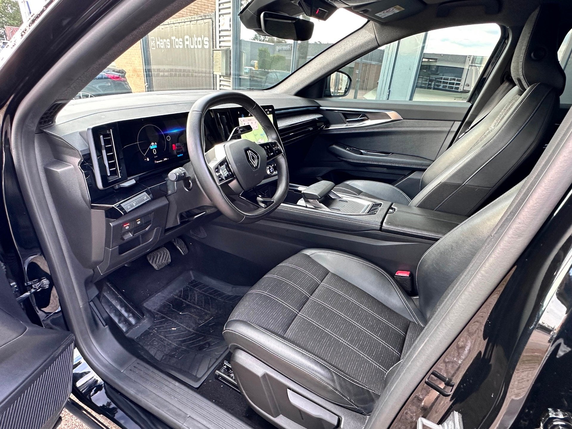 Renault AUSTRAL 1.2 E-Tech full hybrid 200pk Techno / Camera, Auto's, Dealer onderhouden, Gebruikt, 1199 cc, Leder en Stof