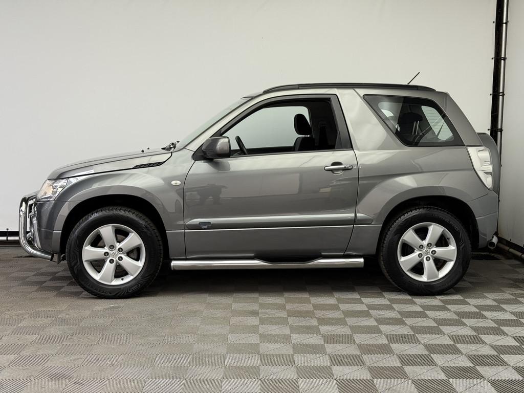 Suzuki Grand Vitara 1.6-16V Exclusive 3-drs 1e Eigenaar NL A, 1345 kg, Stof, Gebruikt, 4 cilinders