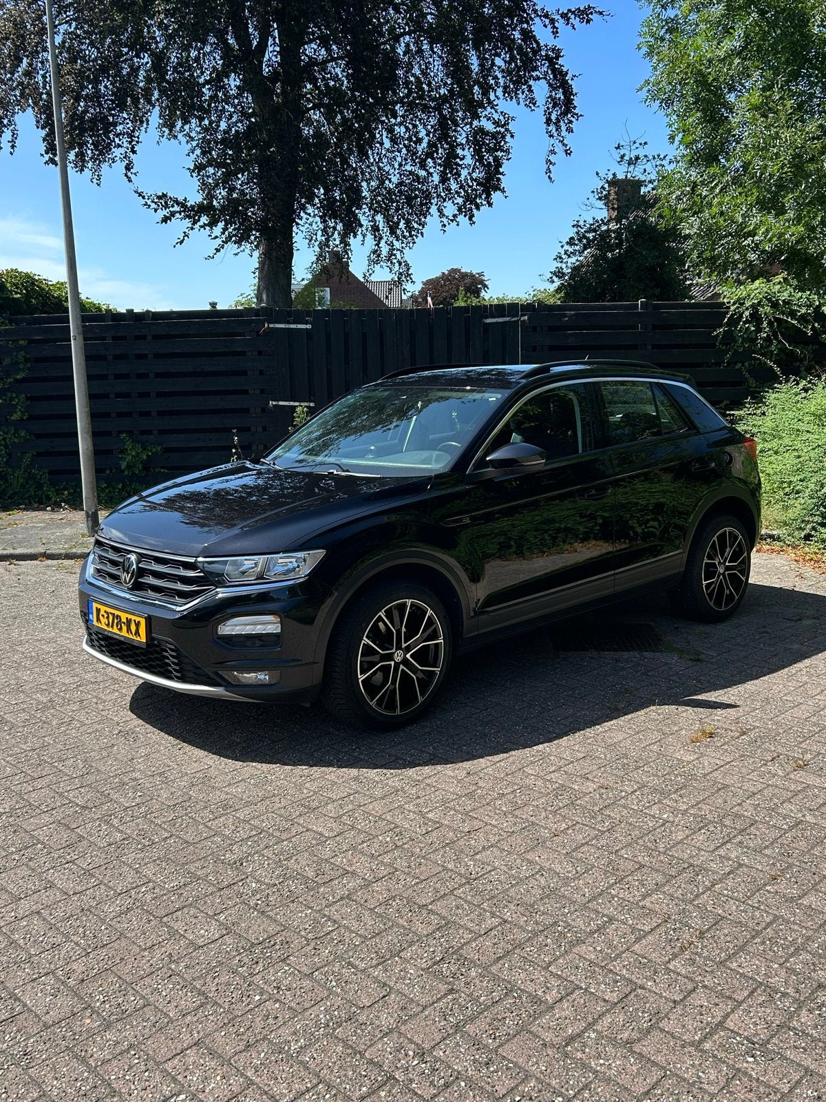 Volkswagen T-Roc 1.0 TSI 115pk 2021 Zwart, Auto's, Voorwielaandrijving, Zwart, 1194 kg, Zwart