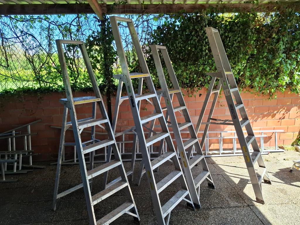 Dirks trap | Aluminium trappen, Doe-het-zelf en Verbouw, Steigers, Ophalen, Overige typen, 5 meter of hoger