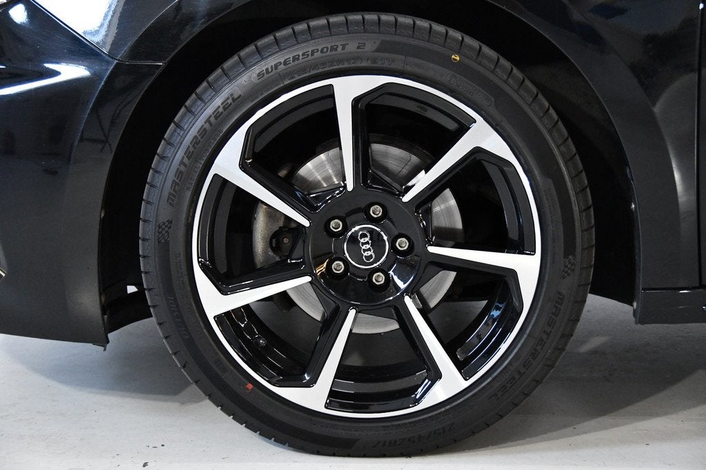 Audi A1 30 TFSI S-Line, Auto's, Audi, Zwart, Overige carrosserieën, 116 pk, Zwart
