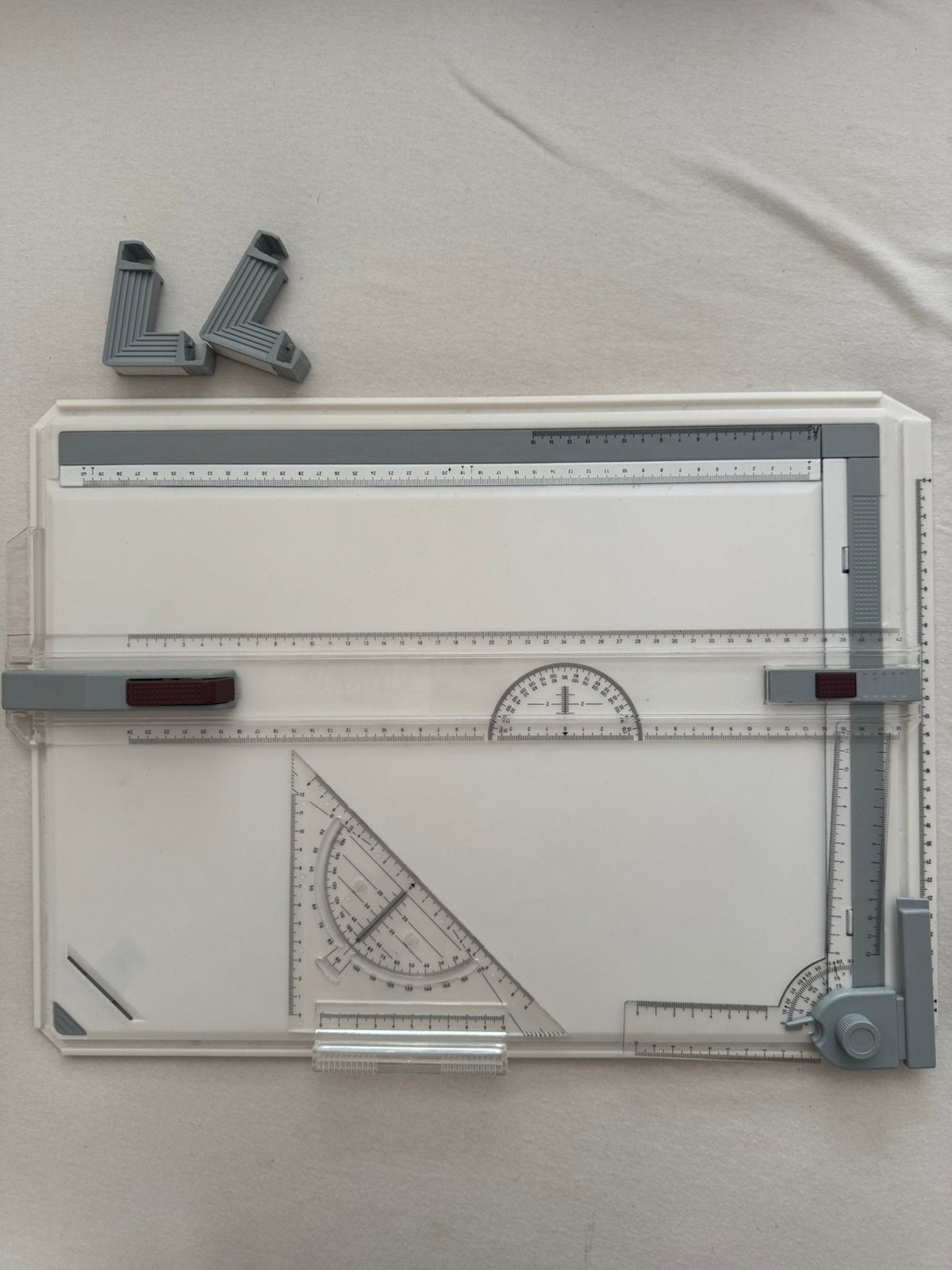 Technisch tekenbord A3 met assesoires, Hobby en Vrije tijd, Ophalen of Verzenden, Zo goed als nieuw