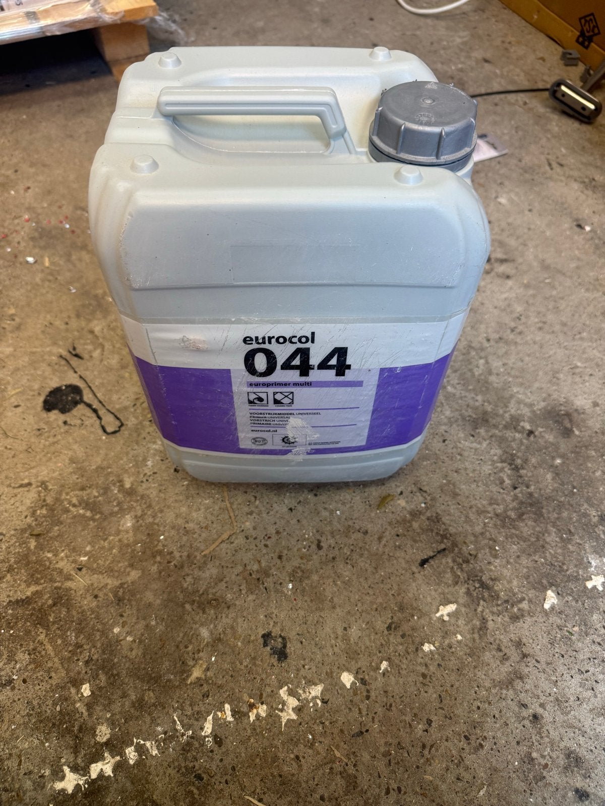 Eurocol 044 Europrimer Multi - 10 liter 15 stuks, 5 tot 10 liter, Nieuw, Ophalen of Verzenden, Verf