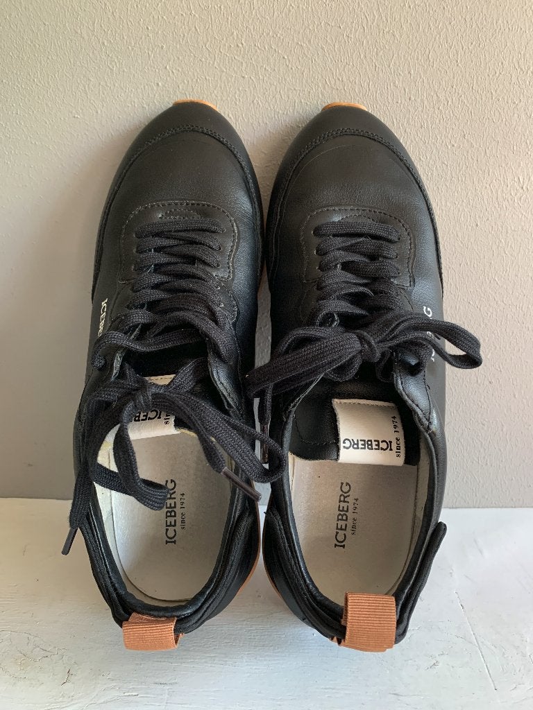 Stoere Iceberg Zwarte Heren Sneakers mt 44, Zwart, Ophalen of Verzenden, Iceberg, Sneakers of Gympen