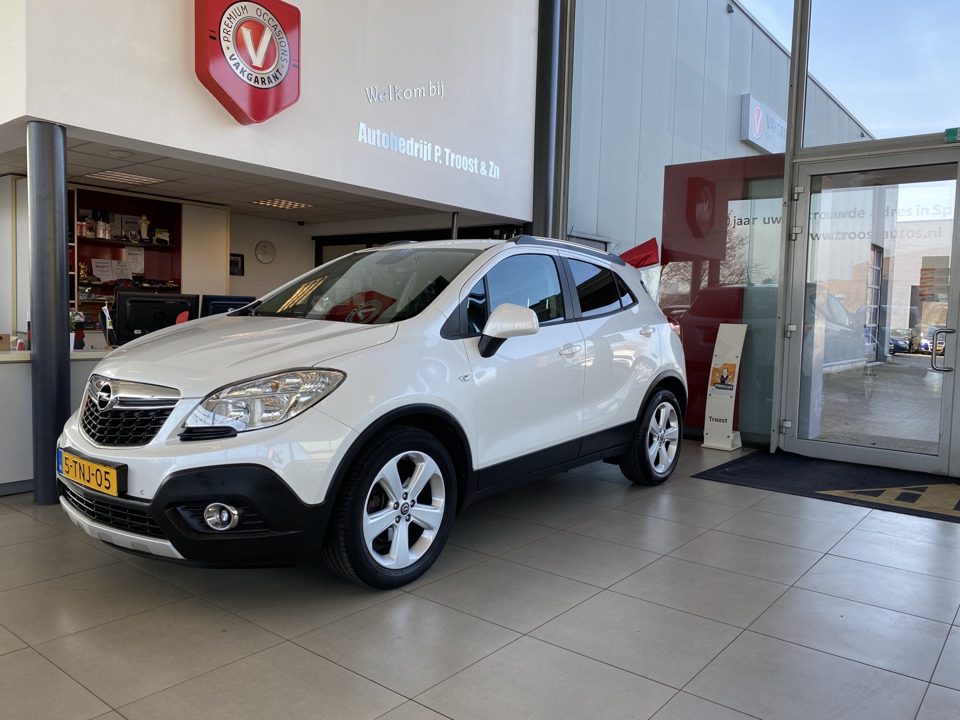 Opel Mokka 1.6 Cosmo,2E Eigenaar,100% Onderhouden,Navigatie,, Voorwielaandrijving, Gebruikt, 4 cilinders, 116 pk
