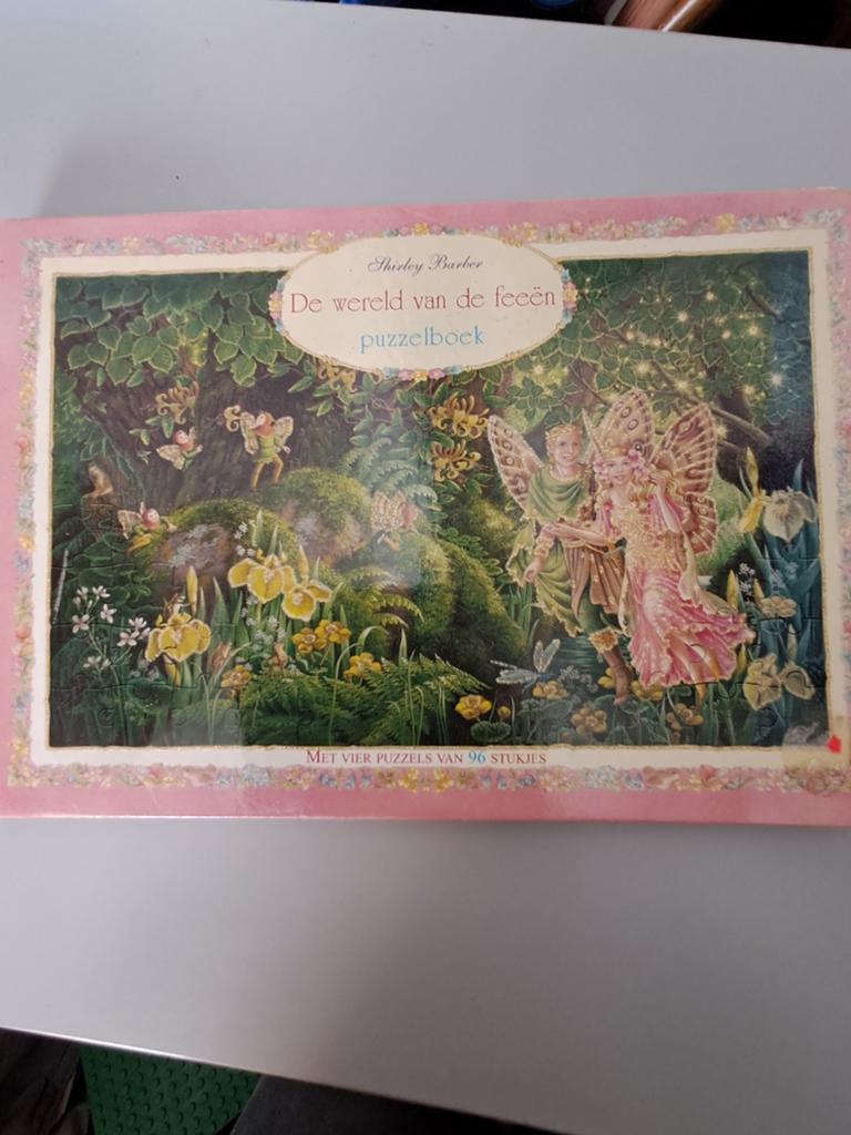 Shirley Barber De wereld van de feeën puzzelboek, Ophalen of Verzenden, Meer dan 50 stukjes, Gebruikt, 6 jaar of ouder