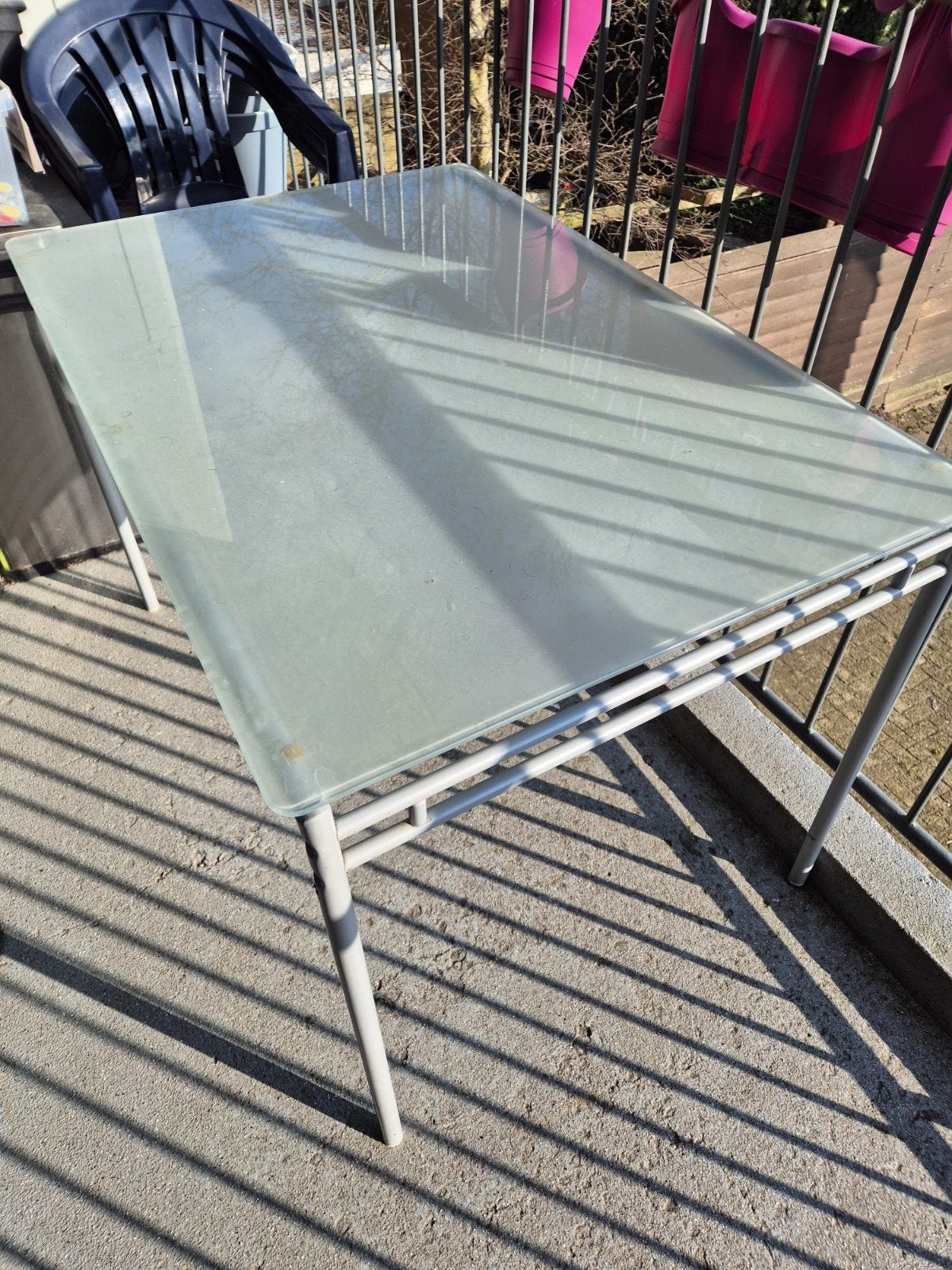 Glazen tafel voor 4 personen, Ophalen, Gebruikt, 50 tot 100 cm, Glas