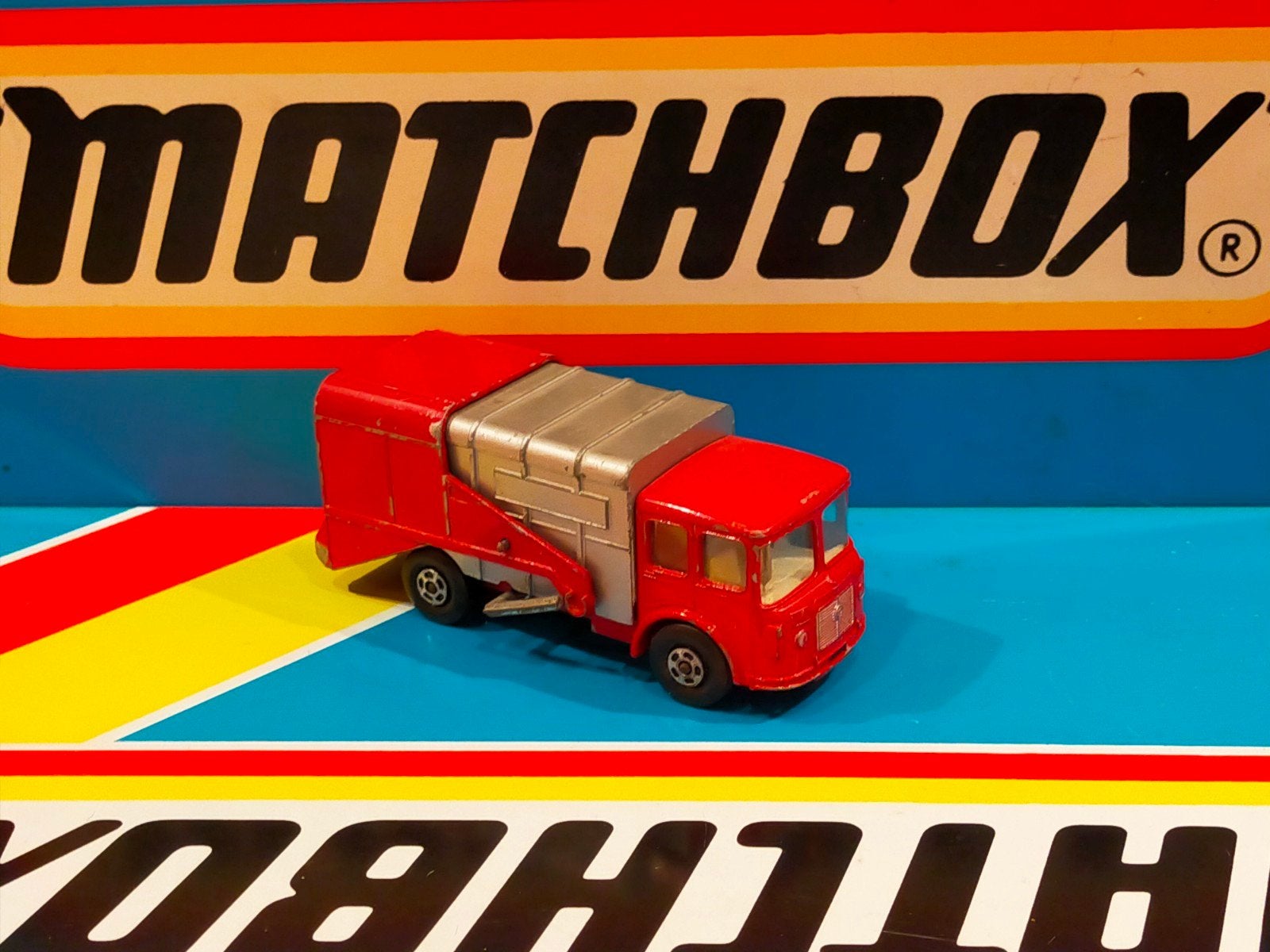 Matchbox SuperKings Vuilniswagen made by Lesney England, Ophalen of Verzenden, Gebruikt, Bus of Vrachtwagen, Matchbox