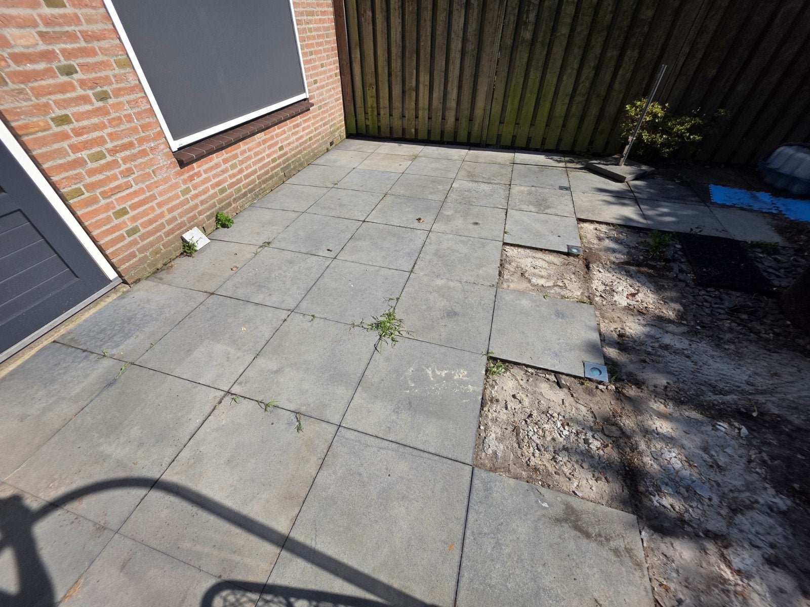 Belgisch hardsteen 60x60x2cm (ca. 90 stuks) + zaagstukken, Tuin en Terras, Tegels en Klinkers, Ophalen