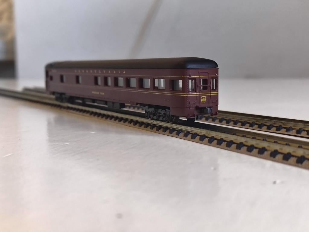 Atlas N spoor Pennsylvania Pullman rijtuig 2654 met licht, Hobby en Vrije tijd, Modeltreinen | N-Spoor, Overige merken, Gebruikt