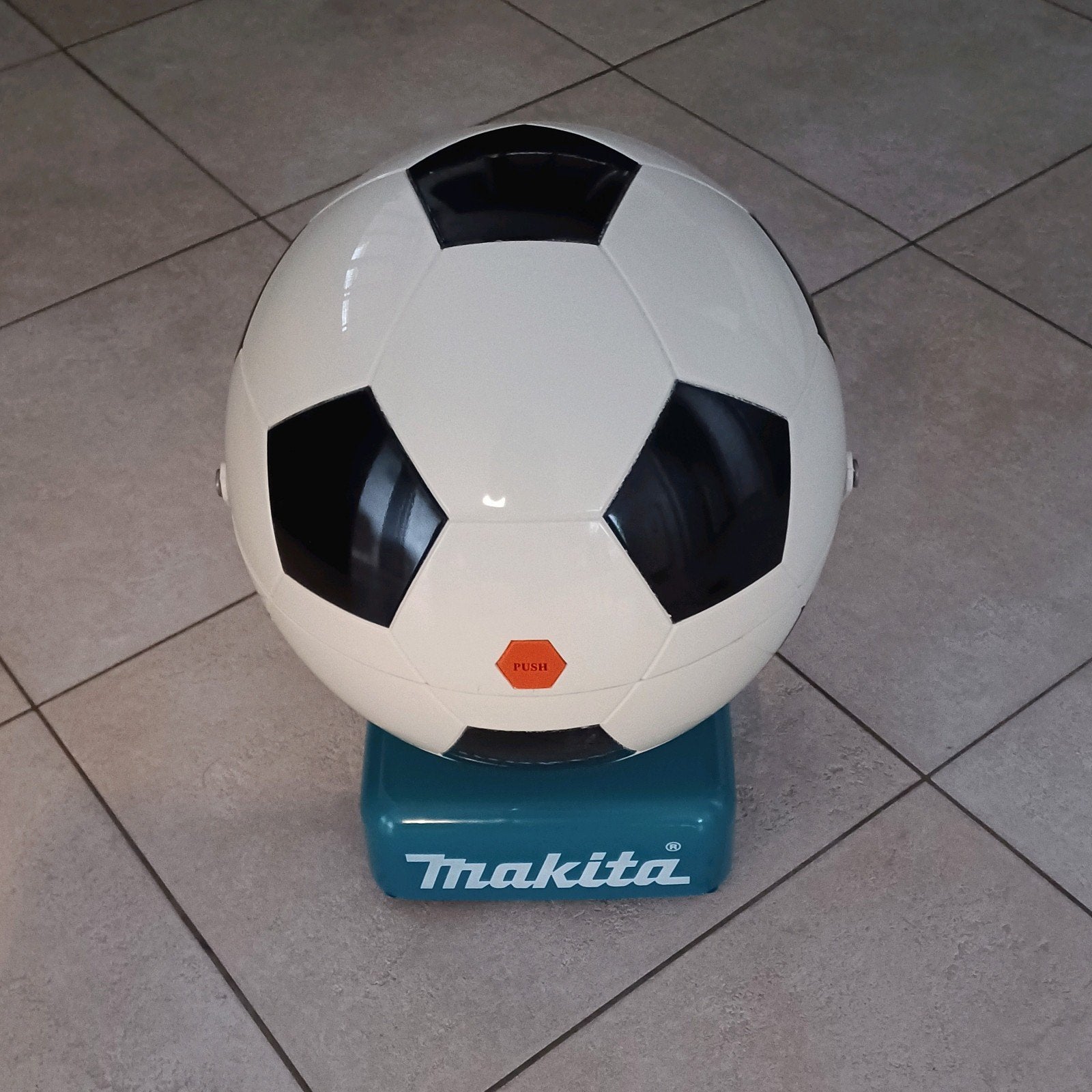 Makita mini koelkast, Ophalen of Verzenden, Zo goed als nieuw