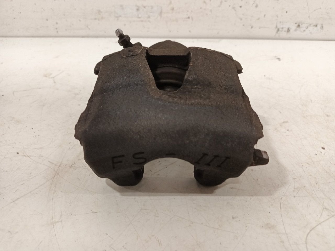 Remklauw rechts voor Volkswagen Polo, Auto-onderdelen, Onderdelen@venauto.nl, Van der Ven Autorecycling B.V., Gebruikt, Ettenseweg 76, 4706 PB Roosendaal, The Netherlands