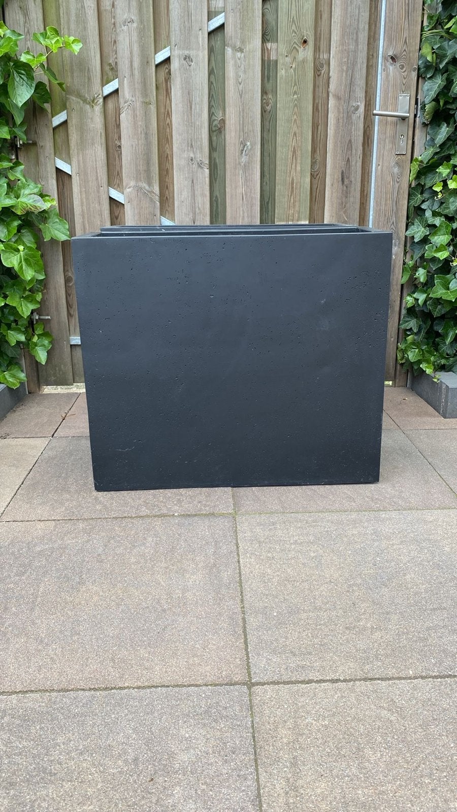 Luca Grogio Divider Polystone antraciete plantenbak, Tuin en Terras, Bloembakken en Plantenbakken, Ophalen, Zo goed als nieuw