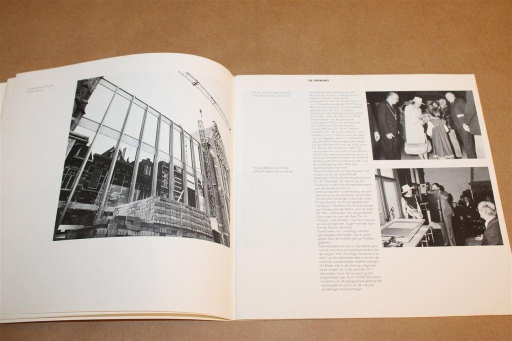 Groninger Museum — Jaarverslag 1976-1978, Ophalen of Verzenden, Gelezen