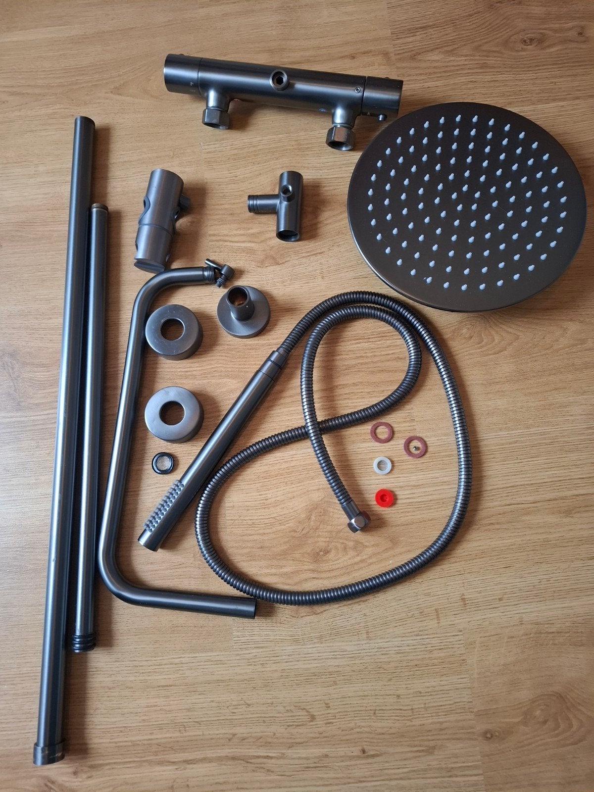 Complete Doucheset - Gunmetal Grijs, Doe-het-zelf en Verbouw, Sanitair, Ophalen, Nieuw, Rvs, Douche