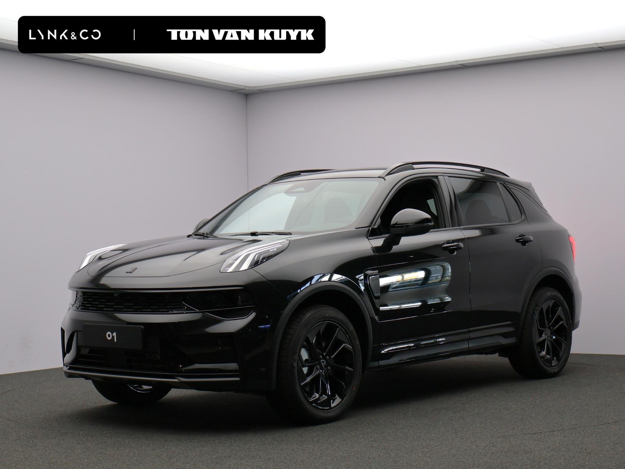 Lynk & Co 01 1.5 Core Black Edition! GRATIS TREKHAAK ACTIE!