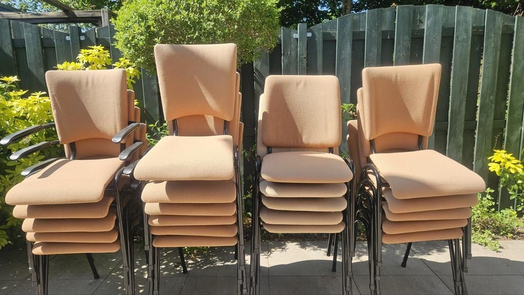 Stoelen geschikt voor party evenementen totaal 23 stuks, Tuin en Terras, Tuinsets en Loungesets, Ophalen