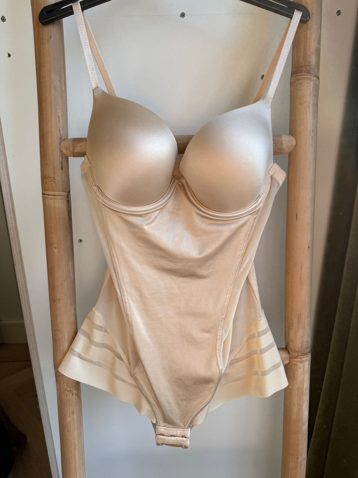 Maidenform corrigerende body met push-up cups - 80B, Verzenden, Beige, Body of Korset