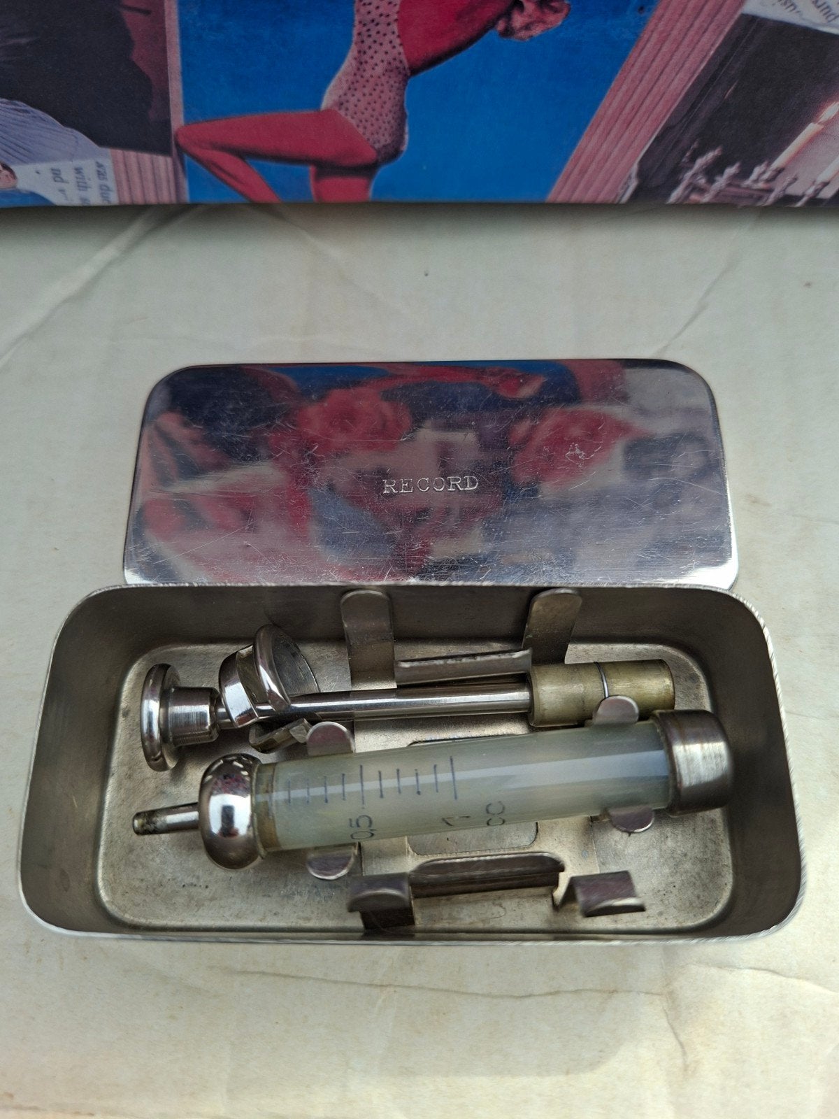 Vintage Record spuit in metalen doos, Ophalen of Verzenden
