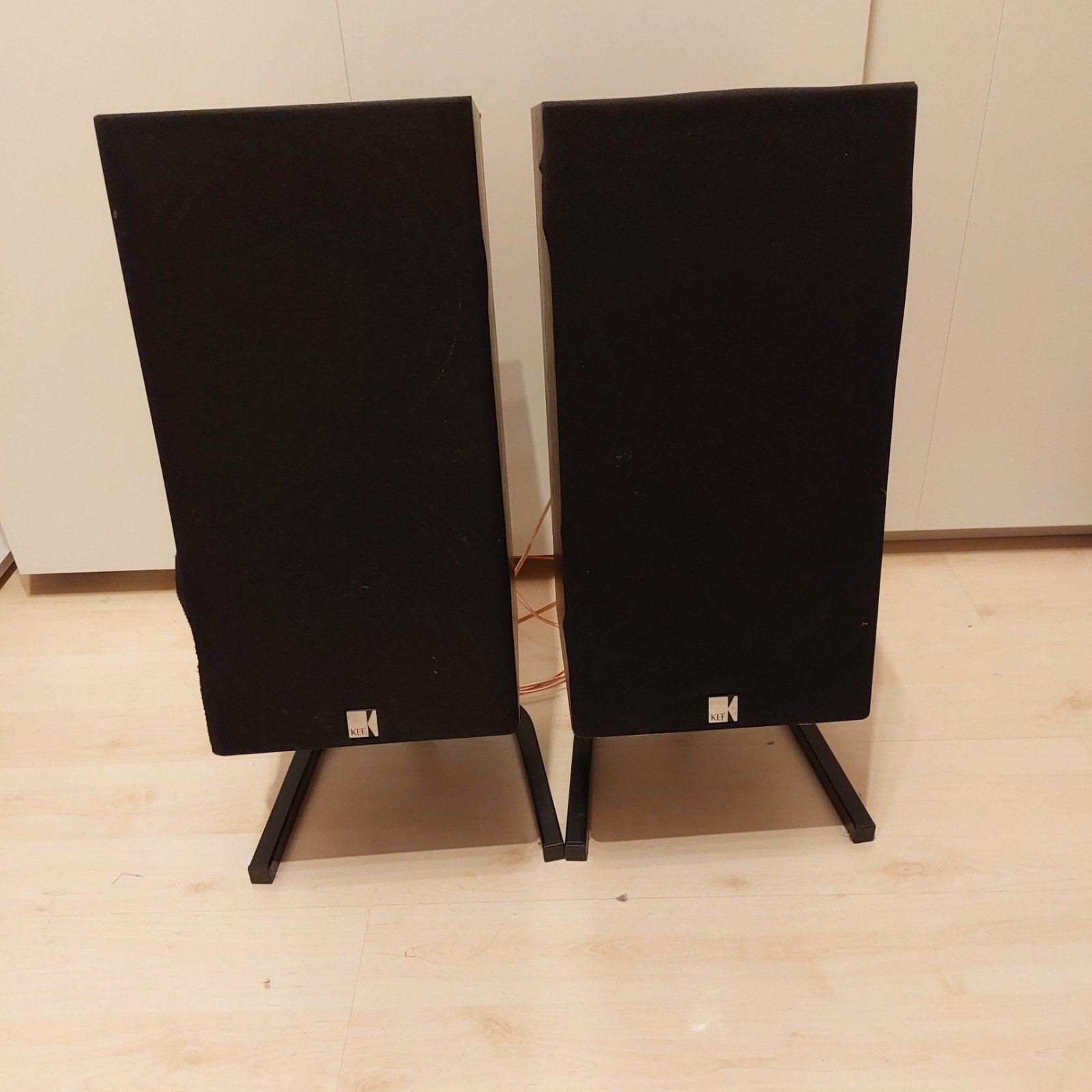 KEF C55 Luidsprekers, Vloerstaande luidspreker, Gebruikt, Inclusief standaarden, KEF