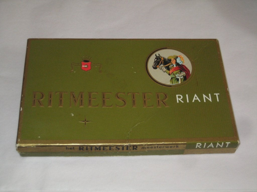 Sigarendoos karton ritmeester riant (leeg), Verzamelen, Ophalen of Verzenden, Gebruikt, Tabaksdoos of Verpakking