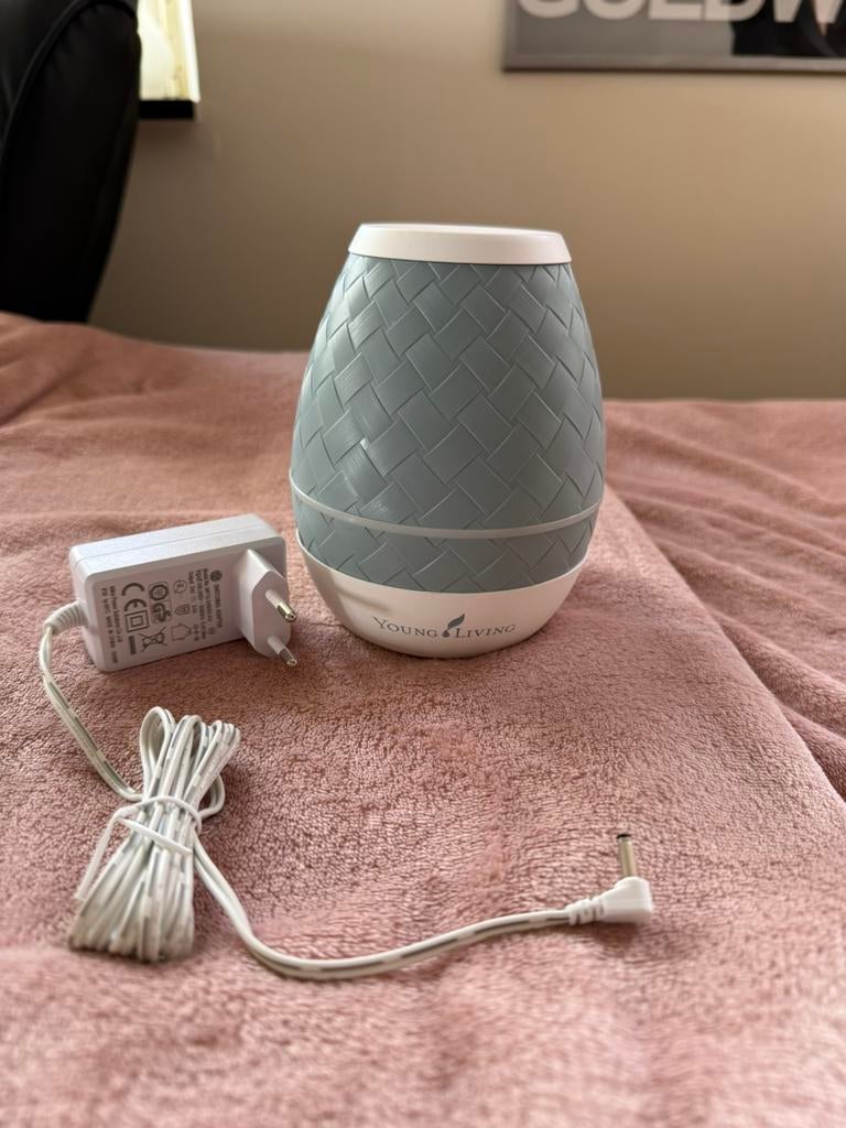 Gloednieuwe diffuser van young living, Overige materialen, Wit, Nieuw, Ophalen of Verzenden