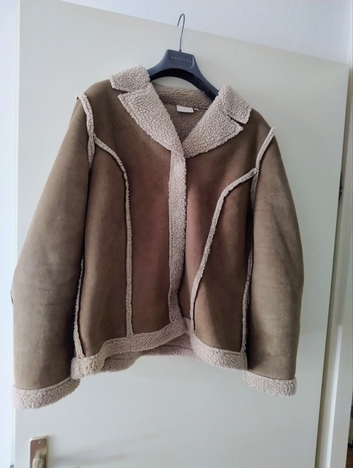 Warme jas met teddy voering - Maat L (42/44), Womens Wear, Bruin, Maat 42/44 (L), Ophalen of Verzenden