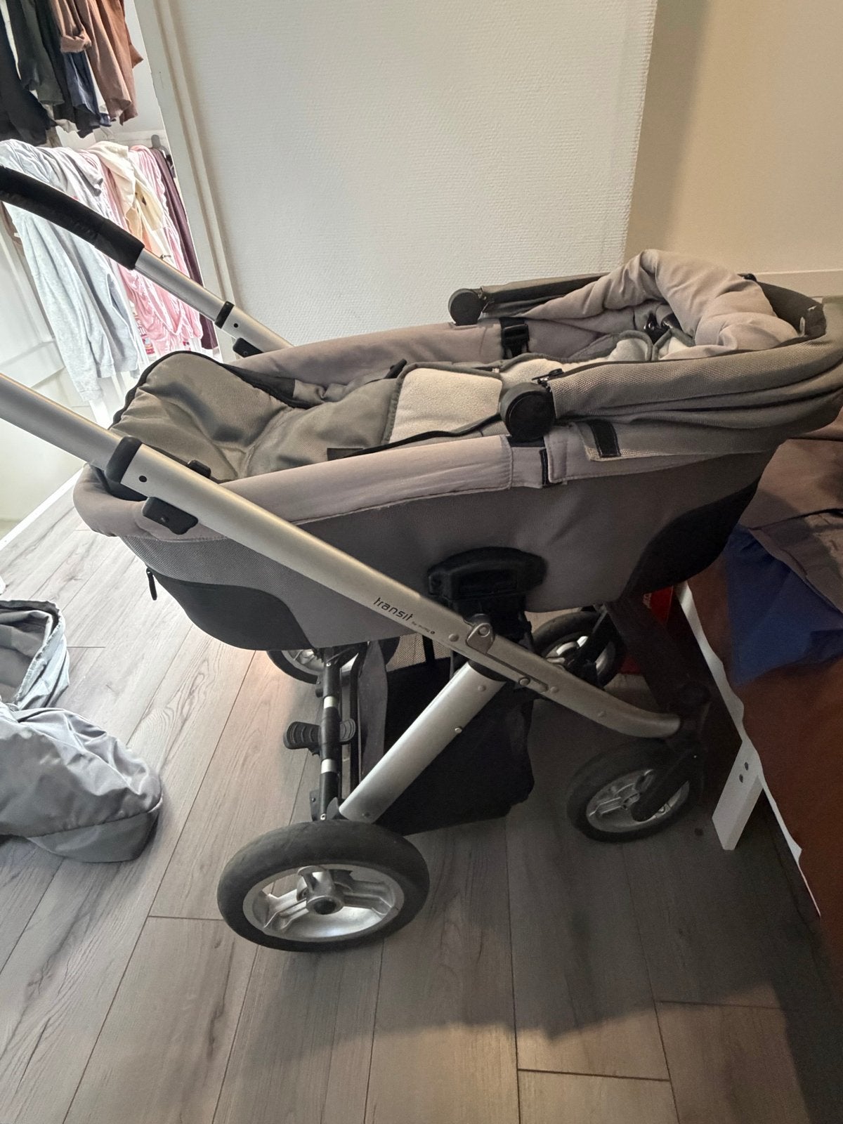 Mutsy Transit combiwagen met reiswieg, Ophalen, Gebruikt, Combiwagen, Mutsy