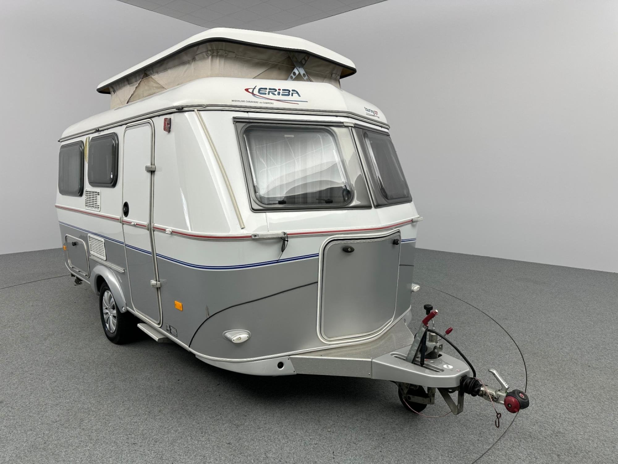 Eriba Touring Triton 430 GT Voortent, Vast bed, Bedrijf, 4 tot 5 meter, Overige