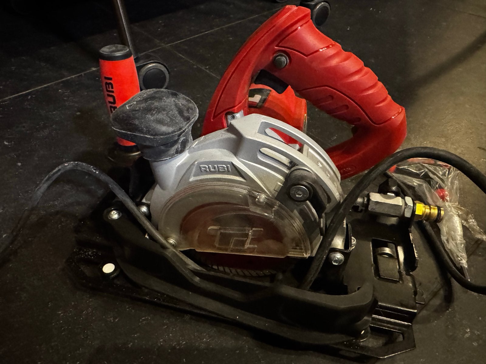 Rubi tc125  tegelzaag 3 meter geleiderail nat droog, Ophalen of Verzenden, Zo goed als nieuw
