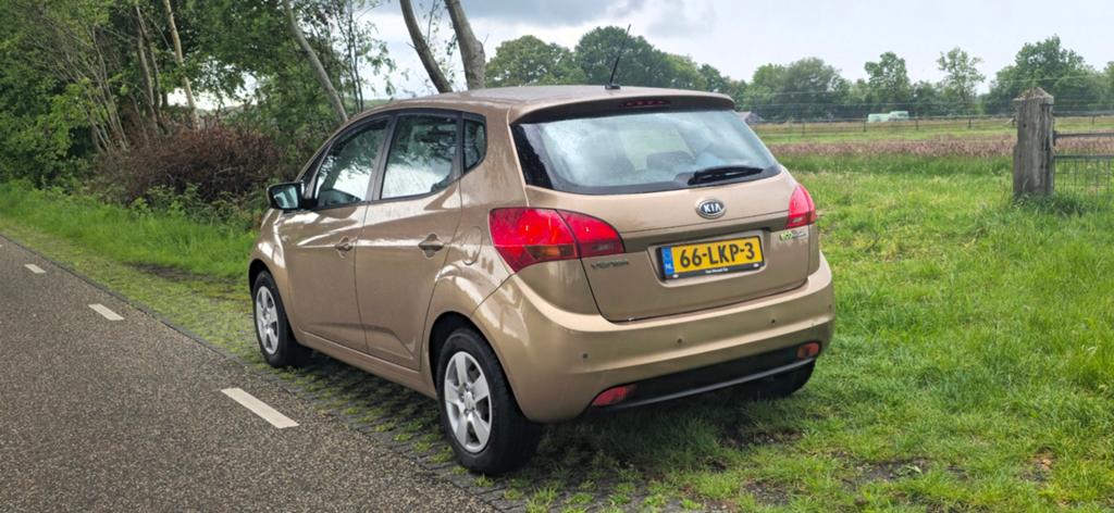 Kia Venga 1.4 X-tra Comfort Pack | 1e eigenaar |, Auto's, Voorwielaandrijving, Handgeschakeld, Particulier, Bruin