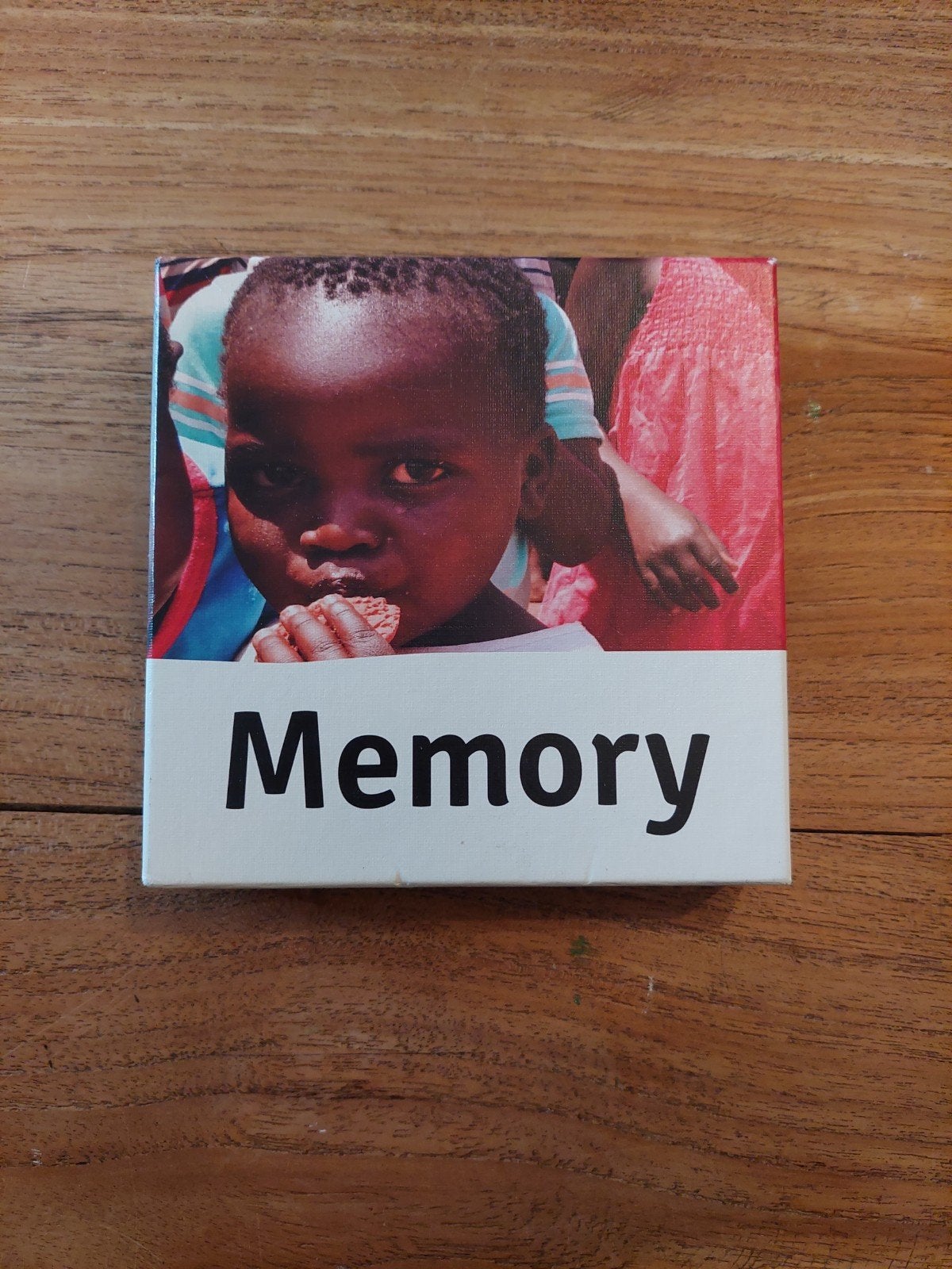 Memory spel met foto's van kinderen uit Afrika, Een of twee spelers, Ophalen of Verzenden, Zo goed als nieuw, Onbekend