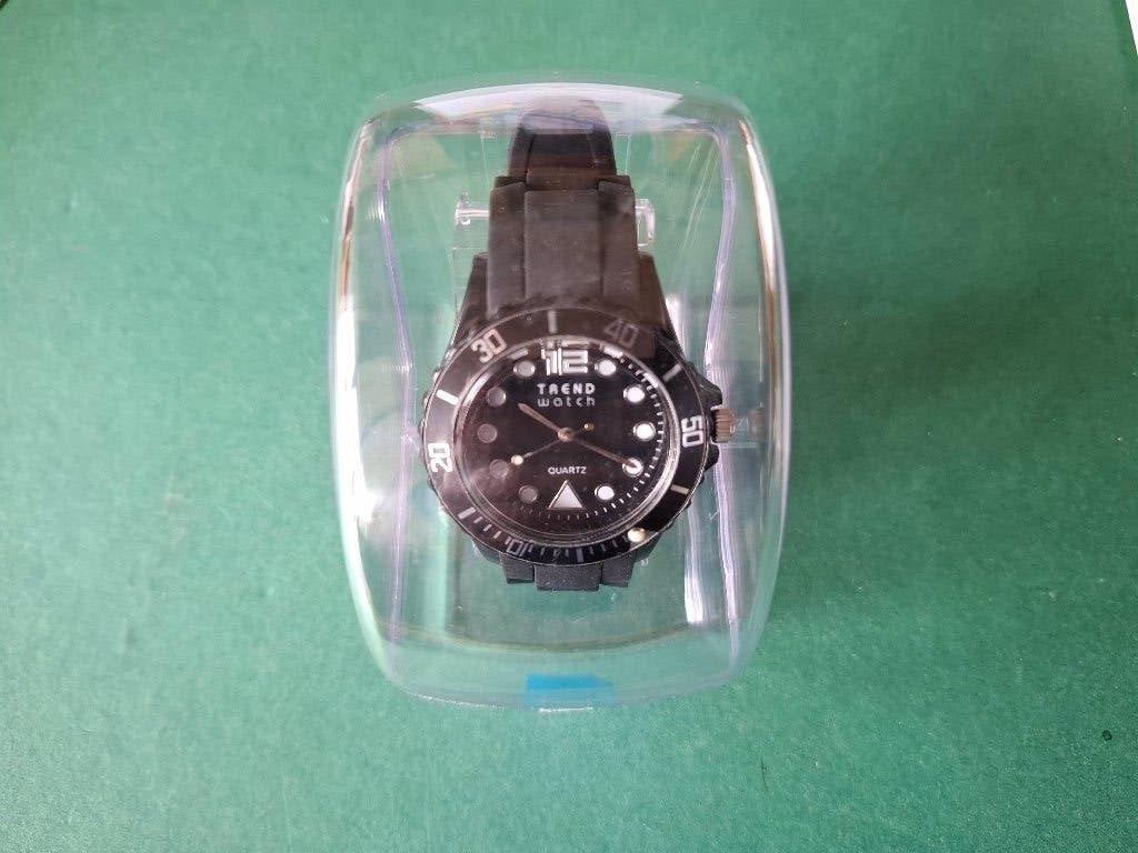 Horloge Trend Watch quartz NIEUW met zwarte kunststof band, Overige merken, Kunststof, Polshorloge, Nieuw