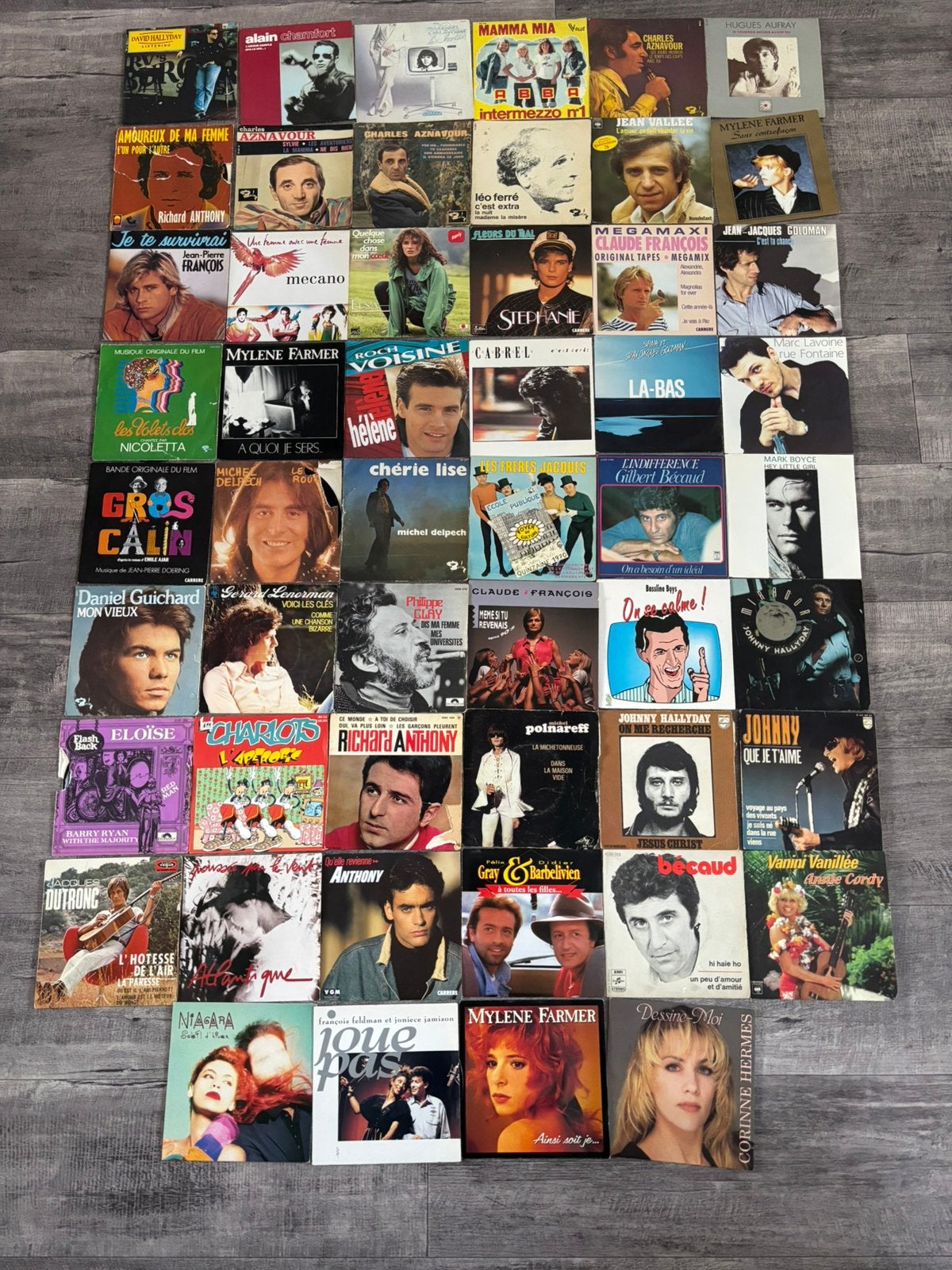Partij verzameling franstalige 45 toeren singles in 1 koop, Ophalen of Verzenden, Zo goed als nieuw